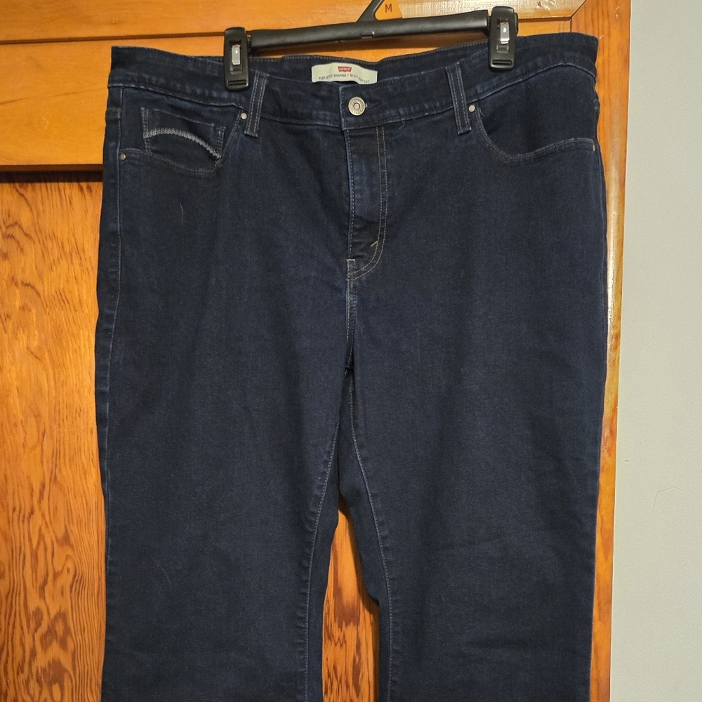 Levi's Women's Dark Blue Boot Cut Jeans